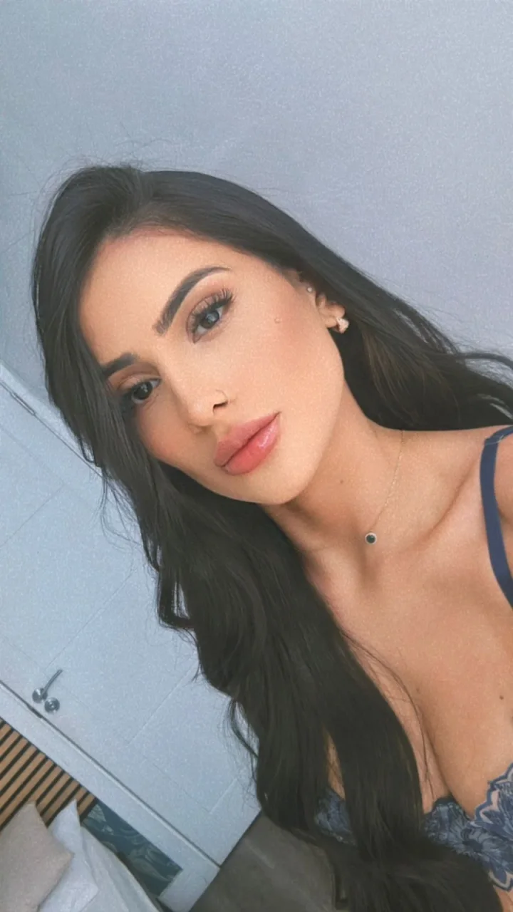 Karine photo 3 in Dubai: 30 years old, latina, slim, black hair, 167 cm, 55 kg, C bust