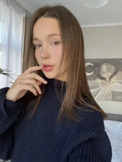 Kenyatta photo 3 in Sharjah: 27 years old, european, slim, brown hair, 100 cm, 36 kg, B bust