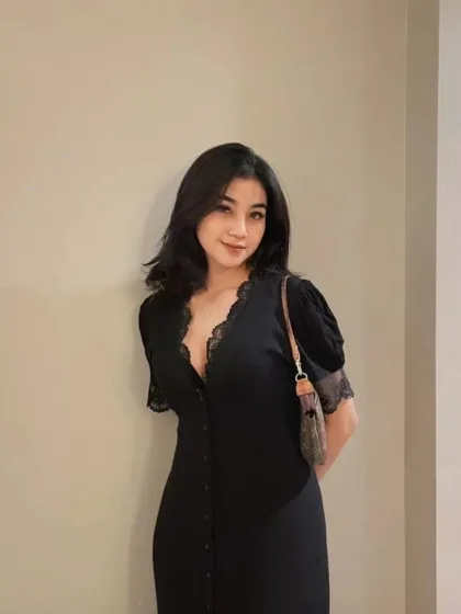 Nedra photo 4 in Sharjah: 26 years old, slim, black hair, 170 cm, 50 kg, C bust