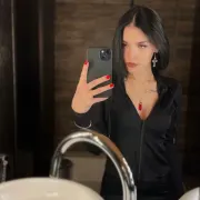 Shania photo 6 in Dubai: 25 years old, arab, slim, black hair, 163 cm, 58 kg, A bust
