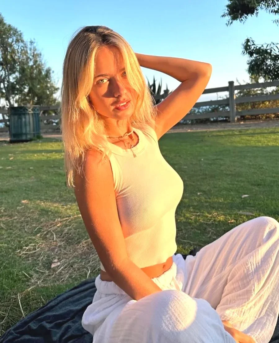 Irma photo 3 in Dubai: 22 years old, european, slim, blonde hair, 169 cm, 53 kg, B bust