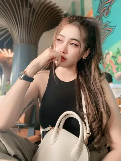Earline photo 5 in Dubai: 25 years old, asian, slim, black hair, 165 cm, 55 kg, C bust