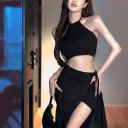 Savanah photo 7 in Sharjah: 28 years old, asian, slim, brown hair, 170 cm, 53 kg, A bust