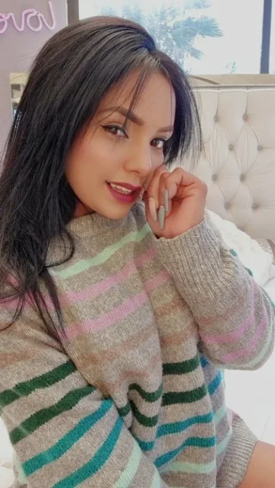 Mandy photo 3 in Dubai: 22 years old, european, regular, black hair, 170 cm, 45 kg, C bust