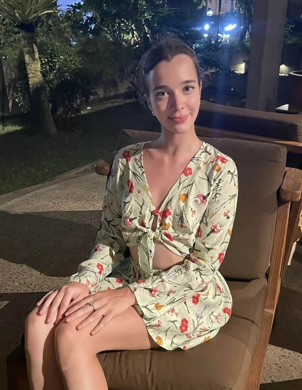 Леилани фото 5 - Шарджа, 20 лет, европейская, стройная, шатенка, 169 см, 55 кг, грудь A