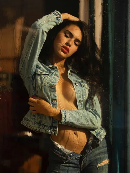 Keira photo 6 in Dubai: 23 years old, slim, black hair, 170 cm, 55 kg, B bust