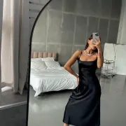 Kristy photo 4 in Sharjah: 27 years old, arab, slim, black hair, 167 cm, 54 kg, B bust