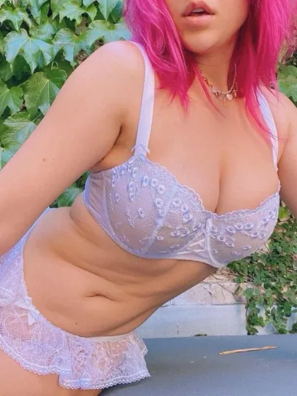 Aaliyah photo 2 in Greater Muscat: 28 years old, slim, red hair, 169 cm, 60 kg, B bust