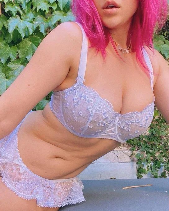 Aaliyah photo 2 in Greater Muscat: 28 years old, slim, red hair, 169 cm, 60 kg, B bust