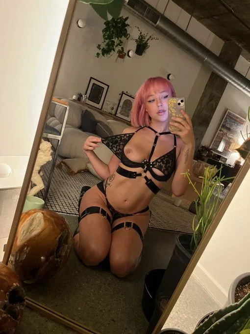 Aaliyah photo 3 in Greater Muscat: 28 years old, slim, red hair, 169 cm, 60 kg, B bust