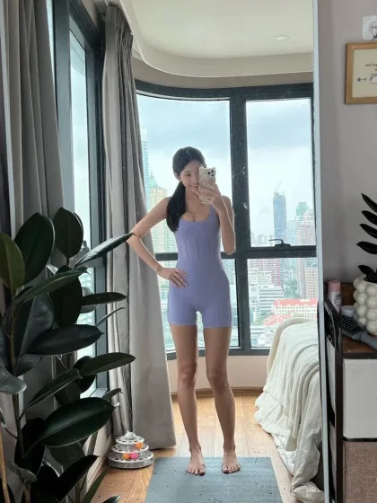 Anisa photo 1 in Bawshar: 26 years old, asian, slim, black hair, 168 cm, 67 kg, B bust
