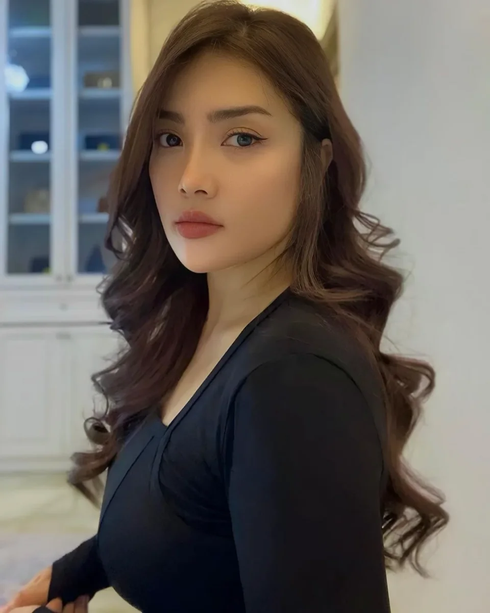Duangkamol photo 6 in Pattaya: 26 years old, asian, slim, black hair, 167 cm, 50 kg, A bust