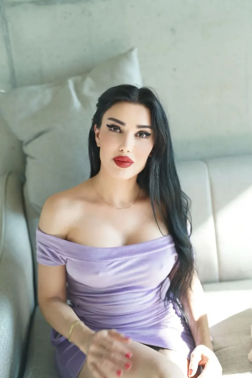 Lalita photo 3 in Songkhla: 26 years old, arab, slim, black hair, 168 cm, 51 kg, C bust
