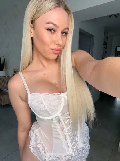 Patchara photo 1 in Yala: 23 years old, regular, blonde hair, 170 cm, 80 kg, B bust