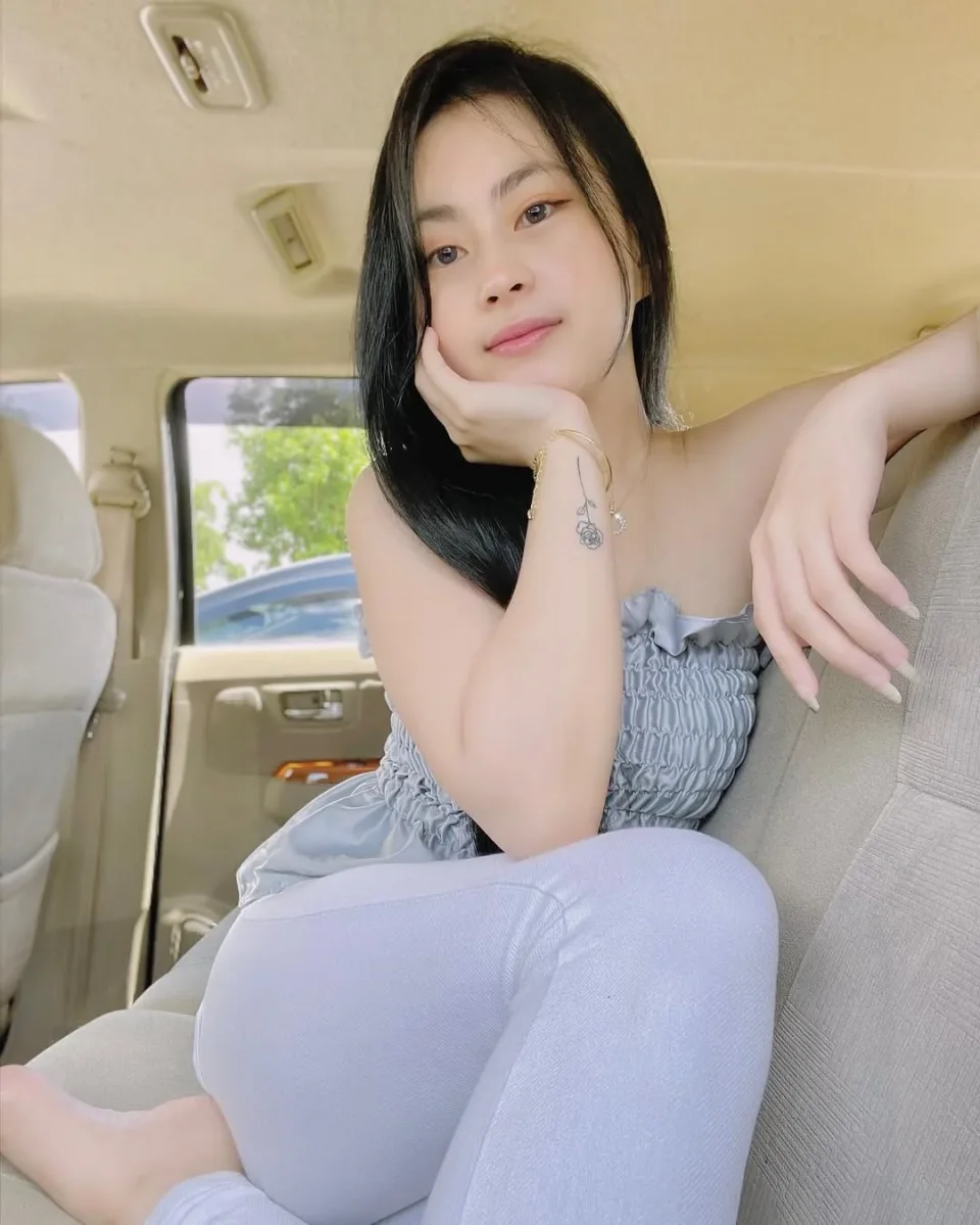 Aimee photo 4 in Thanyaburi: 24 years old, asian, slim, black hair, 164 cm, 49 kg, B bust