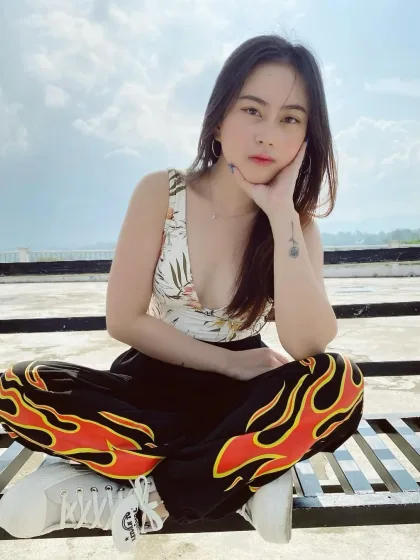 Aimee photo 5 in Thanyaburi: 24 years old, asian, slim, black hair, 164 cm, 49 kg, B bust