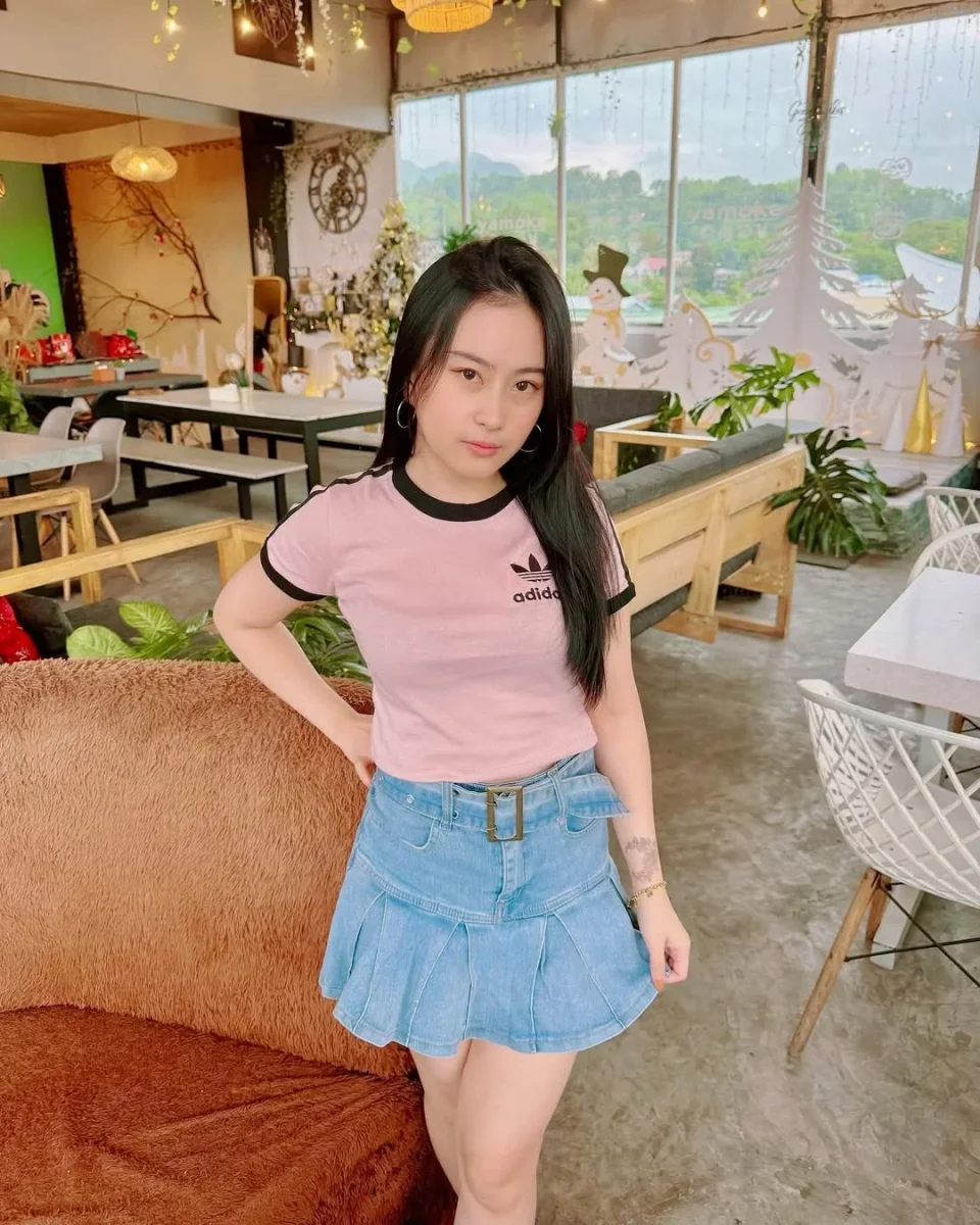 Aimee photo 8 in Thanyaburi: 24 years old, asian, slim, black hair, 164 cm, 49 kg, B bust