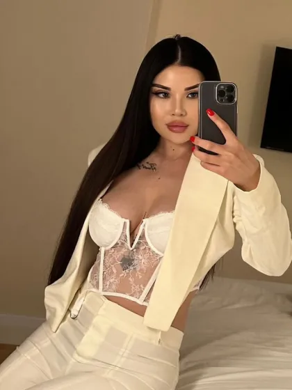 Aisha photo 4 in Al Khaburah: 29 years old, regular, black hair, 170 cm, 55 kg, C bust