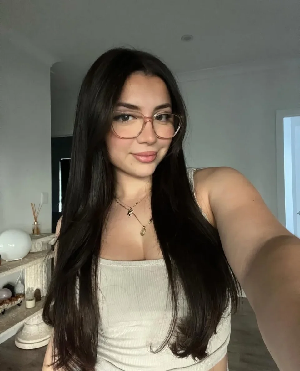Алана фото 3 - Тха Чанг, 24 года, regular, черные волосы, 168 см, 63 кг, грудь C