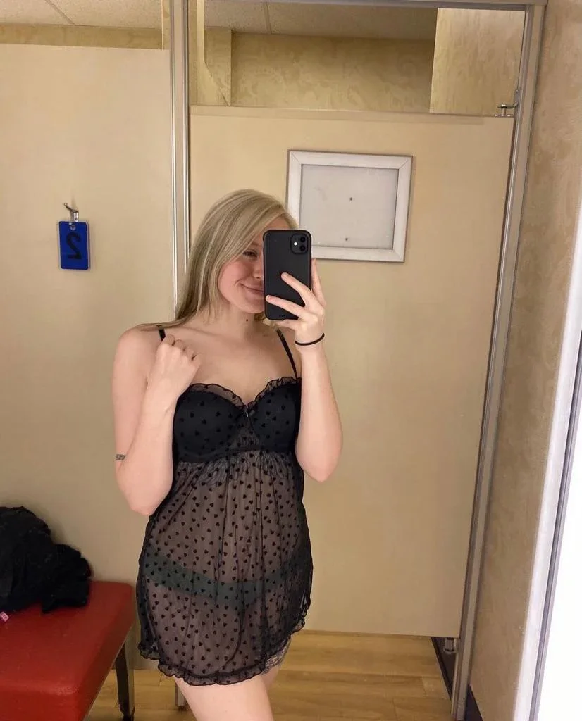 Alexia photo 3 in Chiang Rai: 29 years old, european, regular, blonde hair, 155 cm, 54 kg, B bust