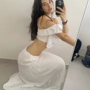 Anne photo 4 in As Suwayq: 24 years old, european, slim, black hair, 171 cm, 53 kg, B bust
