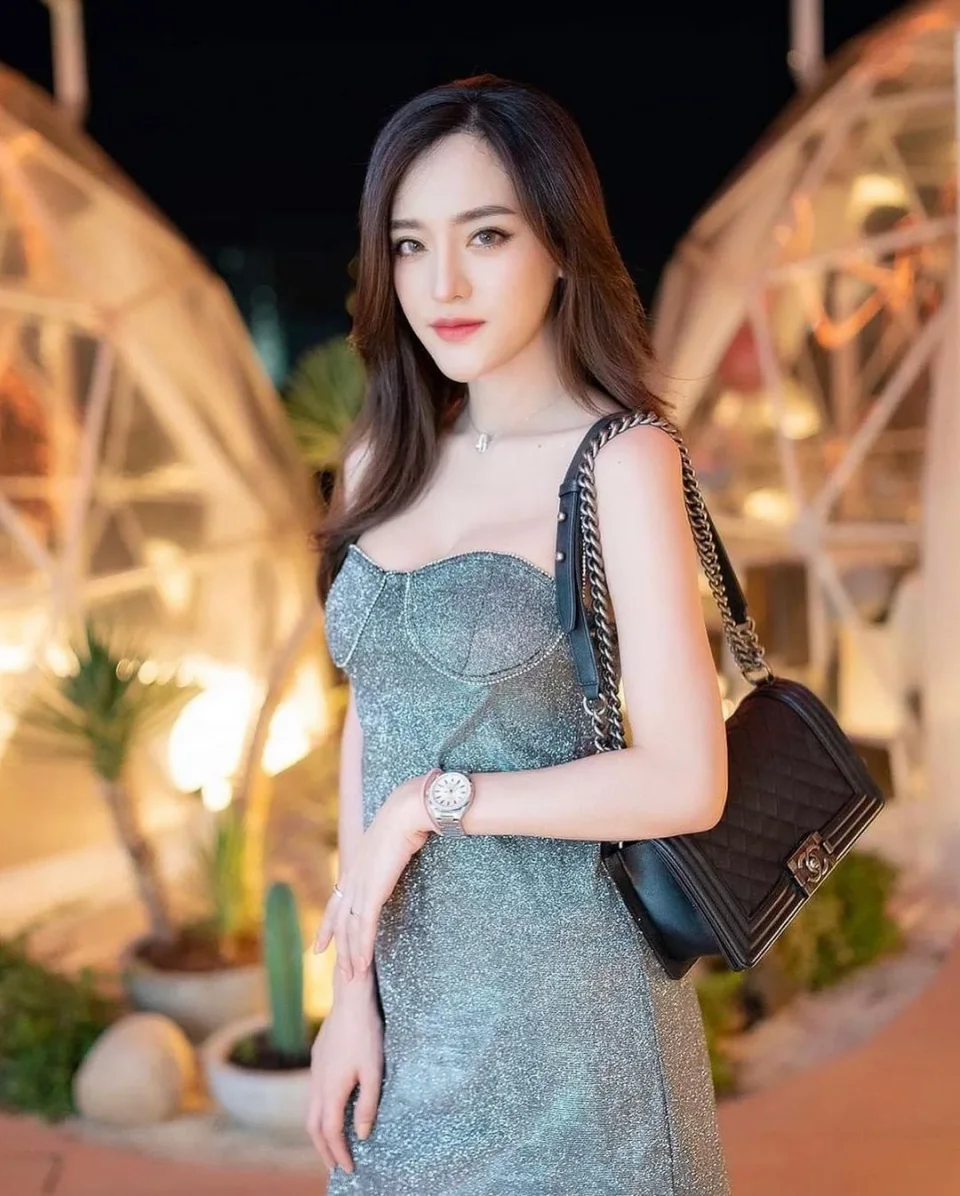 Bianca photo 9 in Ranong: 24 years old, asian, slim, black hair, 169 cm, 50 kg, C bust