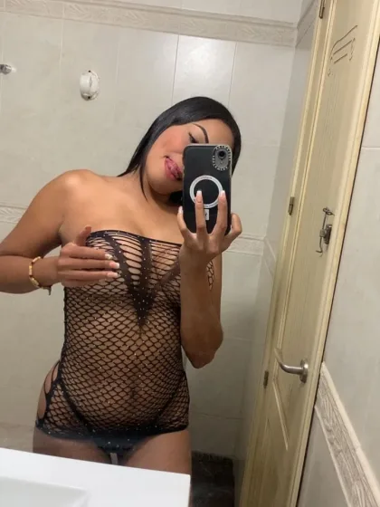 Candace photo 3 in Dibba El Hisn: 28 years old, european, slim, black hair, 165 cm, 50 kg, C bust