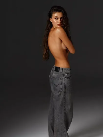Caroline photo 1 in Chiang Mai: 20 years old, arab, slim, brown hair, 170 cm, 50 kg, C bust