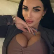 Cassandra photo 2 in Al Wakra: 30 years old, slim, brown hair, 173 cm, 53 kg, B bust