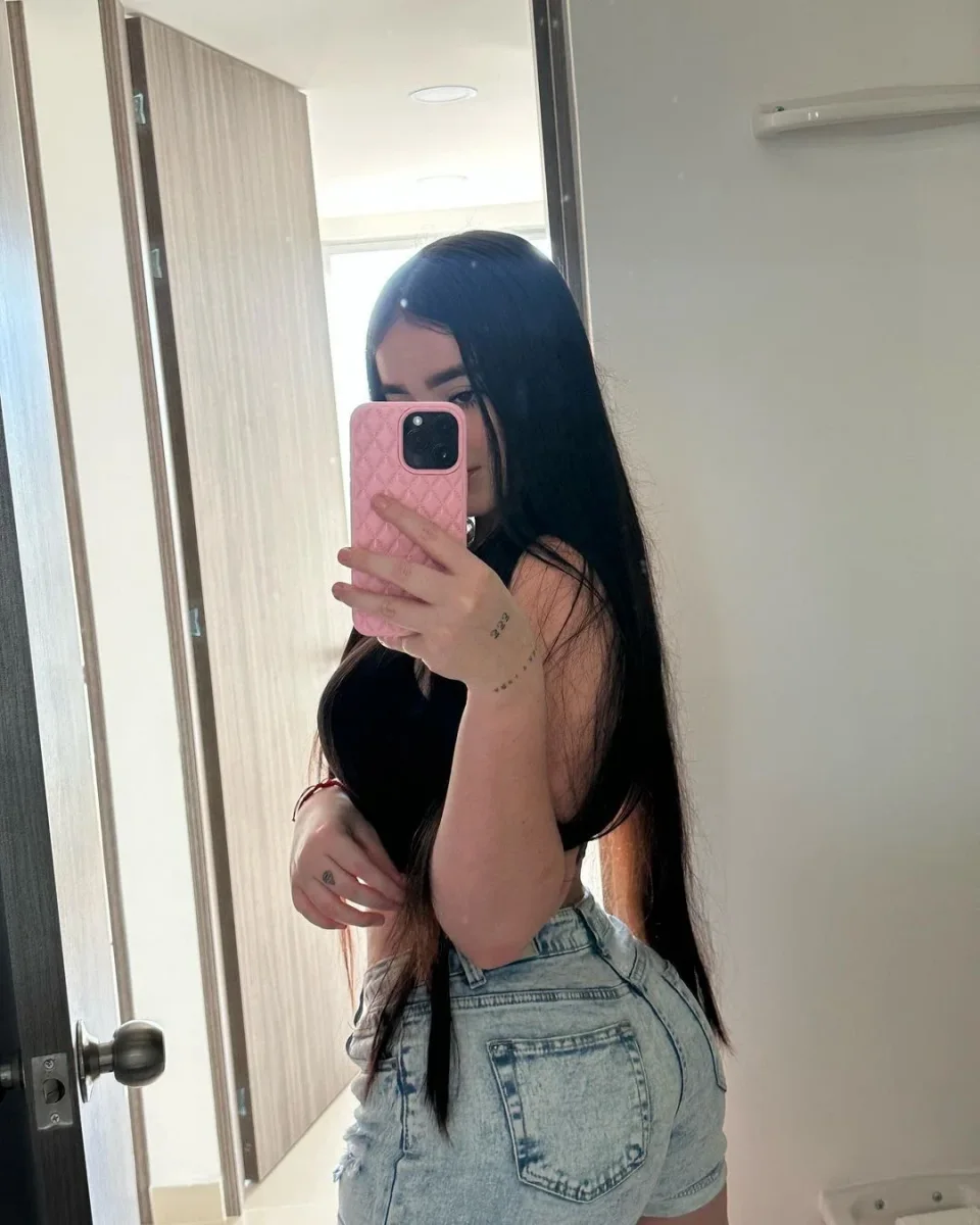 Celine photo 4 in Barka: 27 years old, slim, black hair, 165 cm, 55 kg, D bust