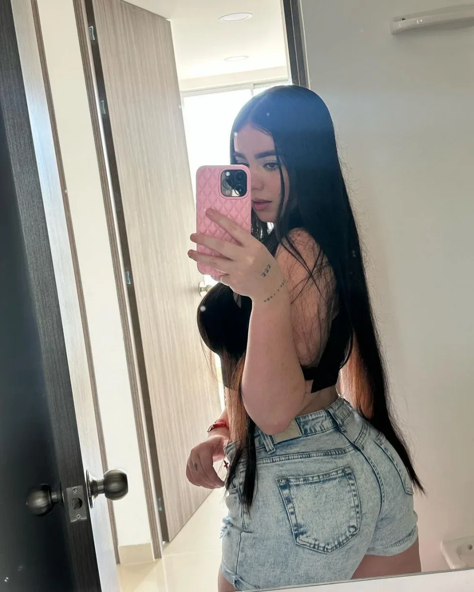 Celine photo 6 in Barka: 27 years old, slim, black hair, 165 cm, 55 kg, D bust