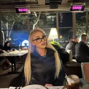 Cleo photo 5 in Phitsanulok: 20 years old, arab, regular, blonde hair, 165 cm, 53 kg, B bust