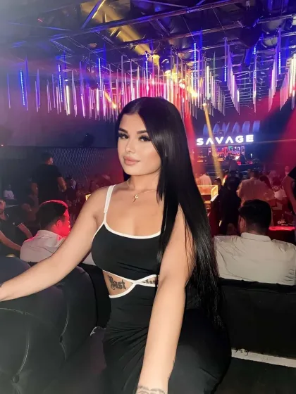 Daphne photo 1 in Surat Thani: 22 years old, arab, slim, black hair, 175 cm, 62 kg, C bust