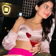 Darlene photo 6 in Nakhon Sawan: 26 years old, slim, black hair, 100 cm, 55 kg, B bust