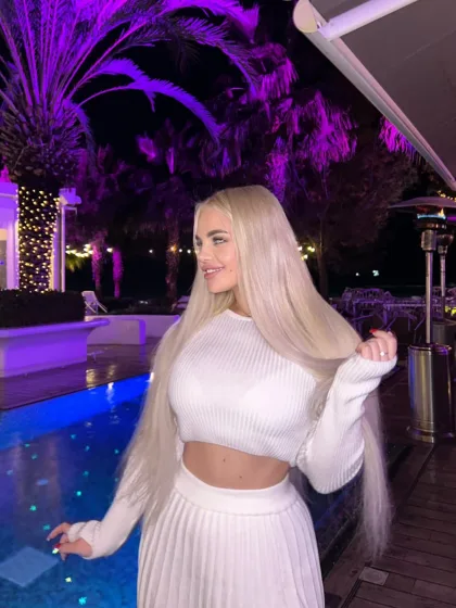 Edith photo 6 in Al Rayyan: 24 years old, slim, blonde hair, 165 cm, 55 kg, D bust