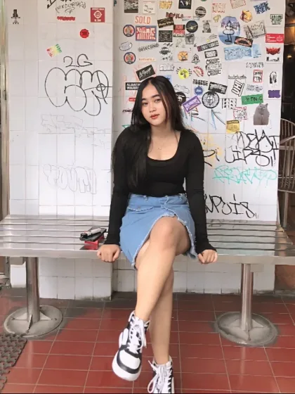 Elna photo 6 in Dubai: 22 years old, asian, slim, black hair, 162 cm, 54 kg, C bust