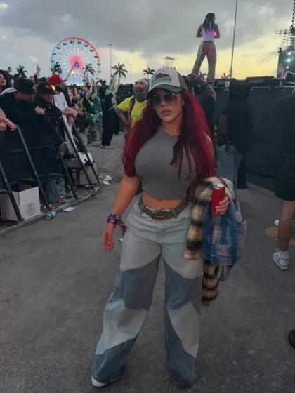 Gianna photo 1 in Al-Ruwais: 22 years old, curvy, red hair, 175 cm, 70 kg, C bust