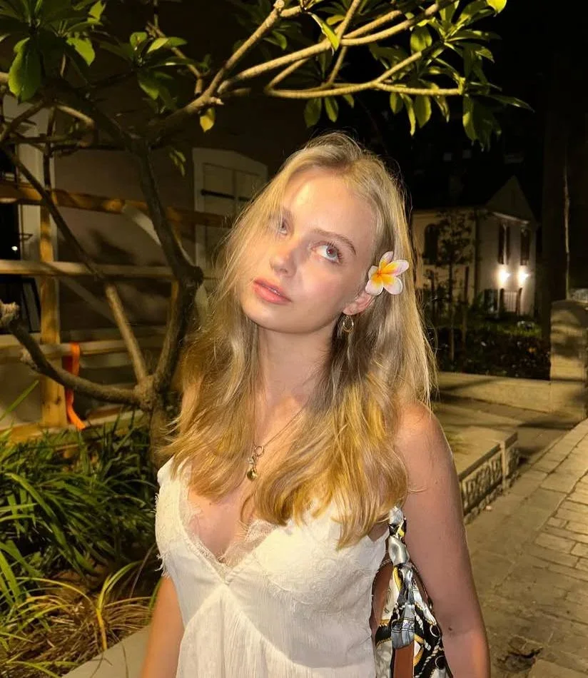 Ina photo 3 in Ar Rustaq: 28 years old, arab, slim, blonde hair, 165 cm, 50 kg, B bust