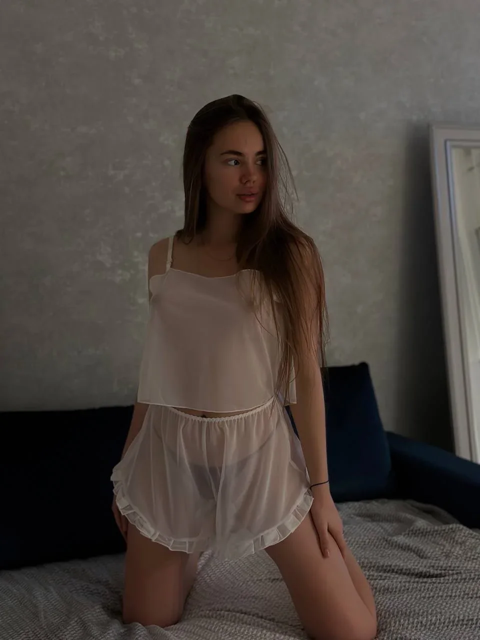 Iris photo 2 in Lampang: 22 years old, slim, brown hair, 160 cm, 45 kg, B bust