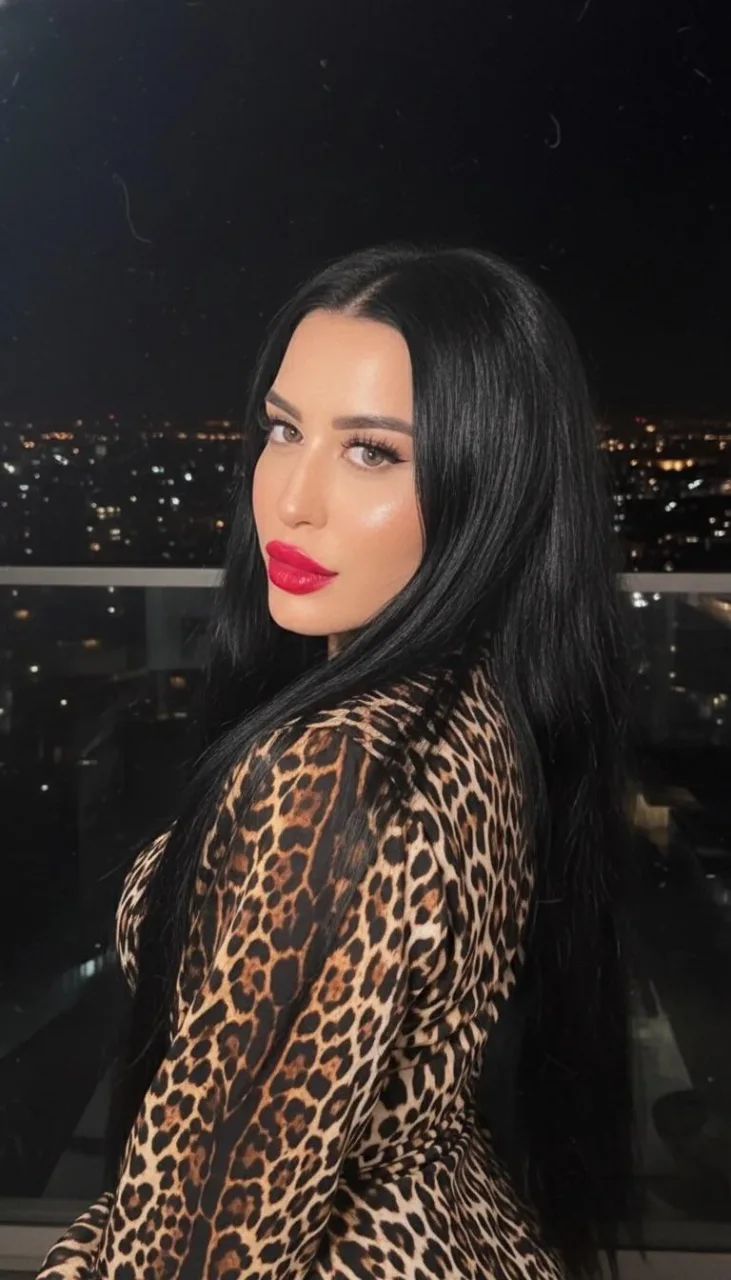 Jacqueline photo 5 in Udon Thani: 24 years old, arab, curvy, black hair, 176 cm, 65 kg, B bust