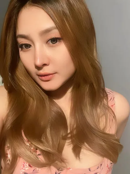 Jana photo 1 in Shinas: 25 years old, slim, black hair, 163 cm, 50 kg, B bust