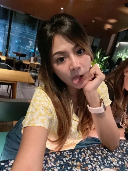 Jana photo 5 in Shinas: 25 years old, slim, black hair, 163 cm, 50 kg, B bust