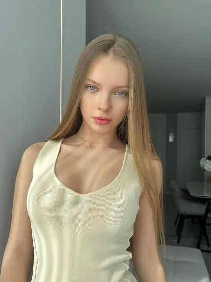 Juniper photo 1 in Al Rayyan: 23 years old, european, slim, blonde hair, 168 cm, 50 kg, B bust