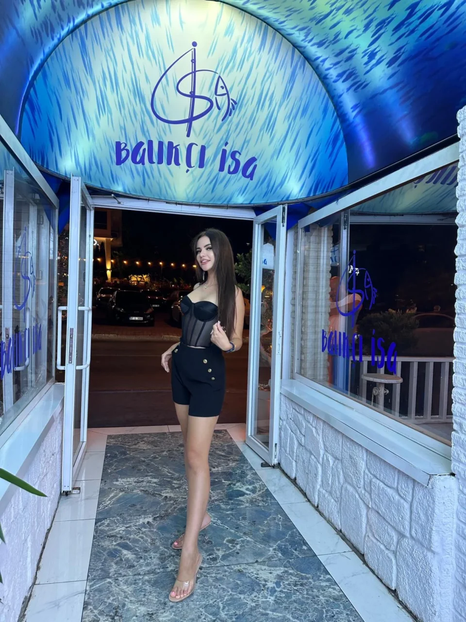 Kalina photo 4 in Oasis Liwa: 27 years old, european, slim, black hair, 166 cm, 62 kg, A bust