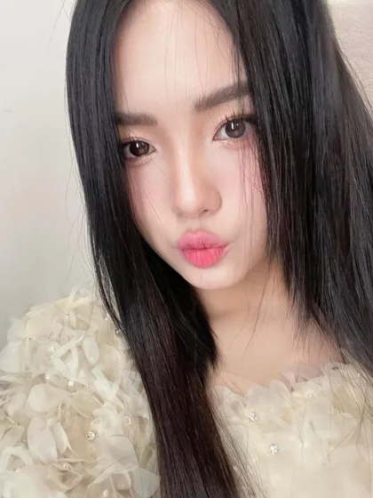 Lauren photo 1 in Udon Thani: 24 years old, asian, slim, black hair, 165 cm, 50 kg, B bust