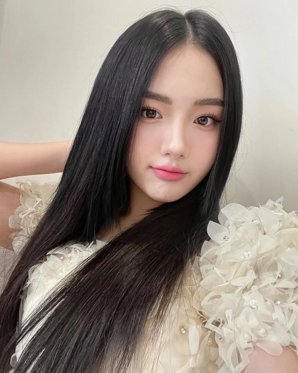 Lauren photo 3 in Udon Thani: 24 years old, asian, slim, black hair, 165 cm, 50 kg, B bust