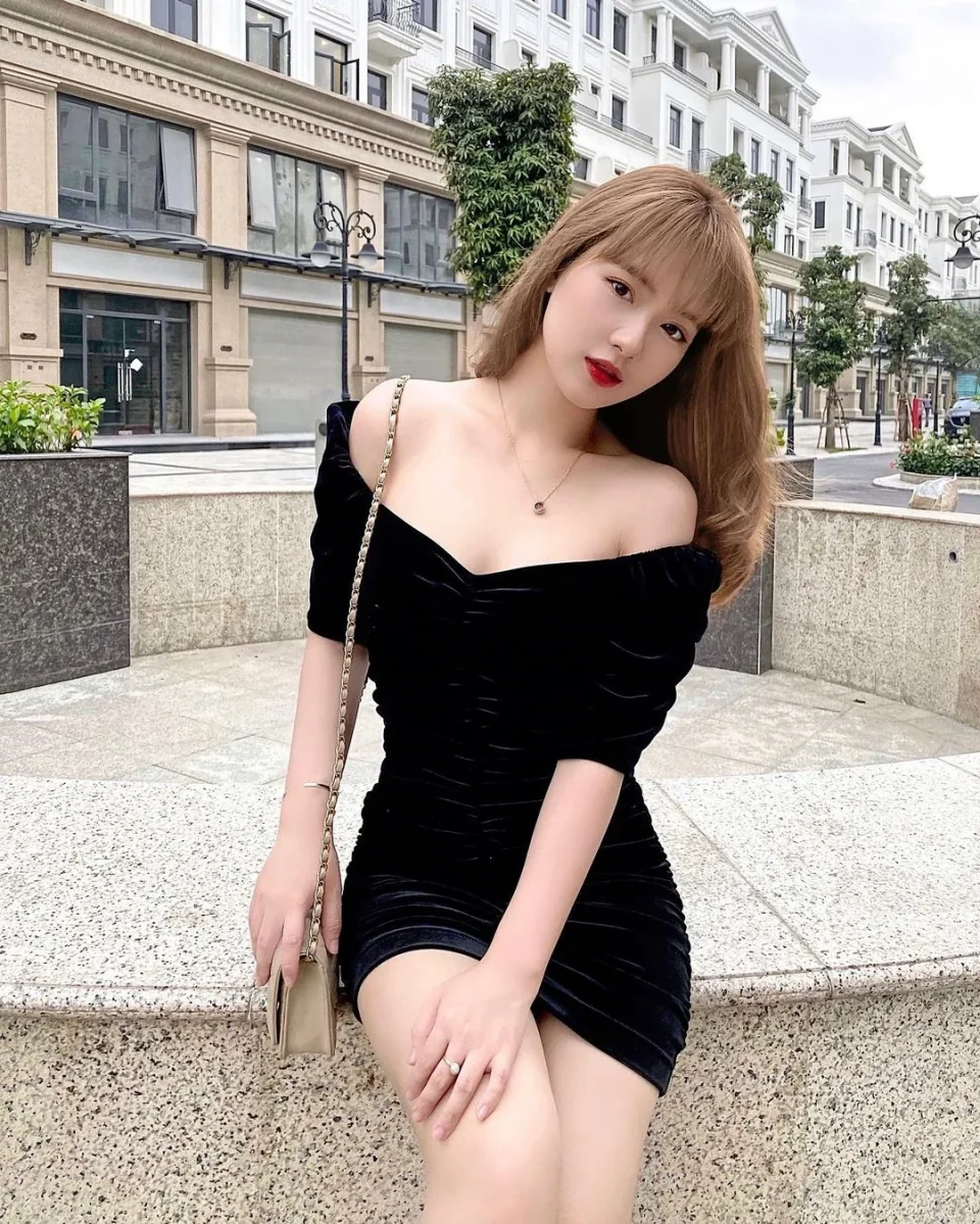 Lauren photo 4 in Udon Thani: 24 years old, asian, slim, black hair, 165 cm, 50 kg, B bust