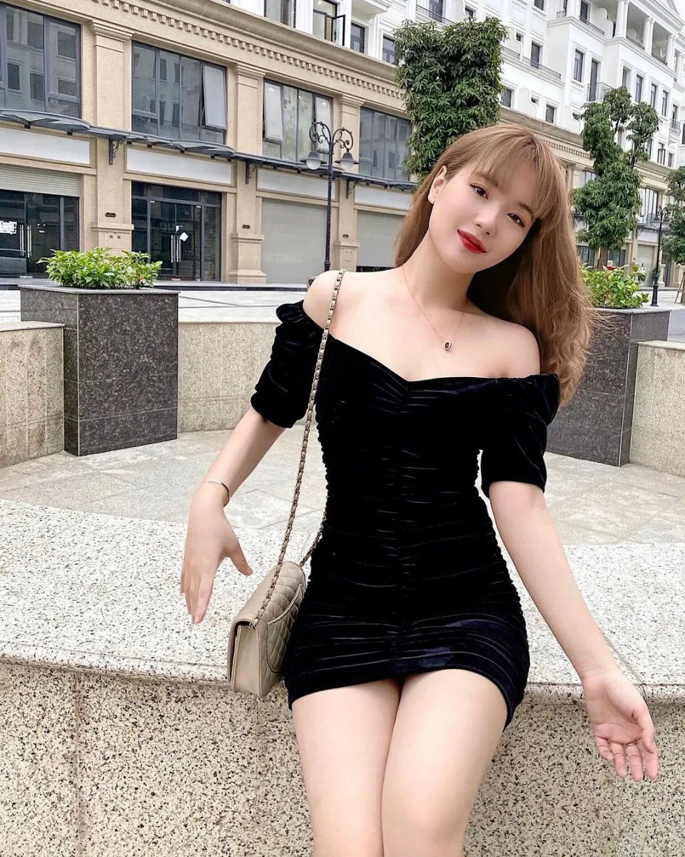 Lauren photo 5 in Udon Thani: 24 years old, asian, slim, black hair, 165 cm, 50 kg, B bust
