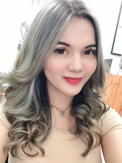 Liliana photo 4 in Umm al-Quwain: 23 years old, asian, slim, black hair, 165 cm, 55 kg, D bust