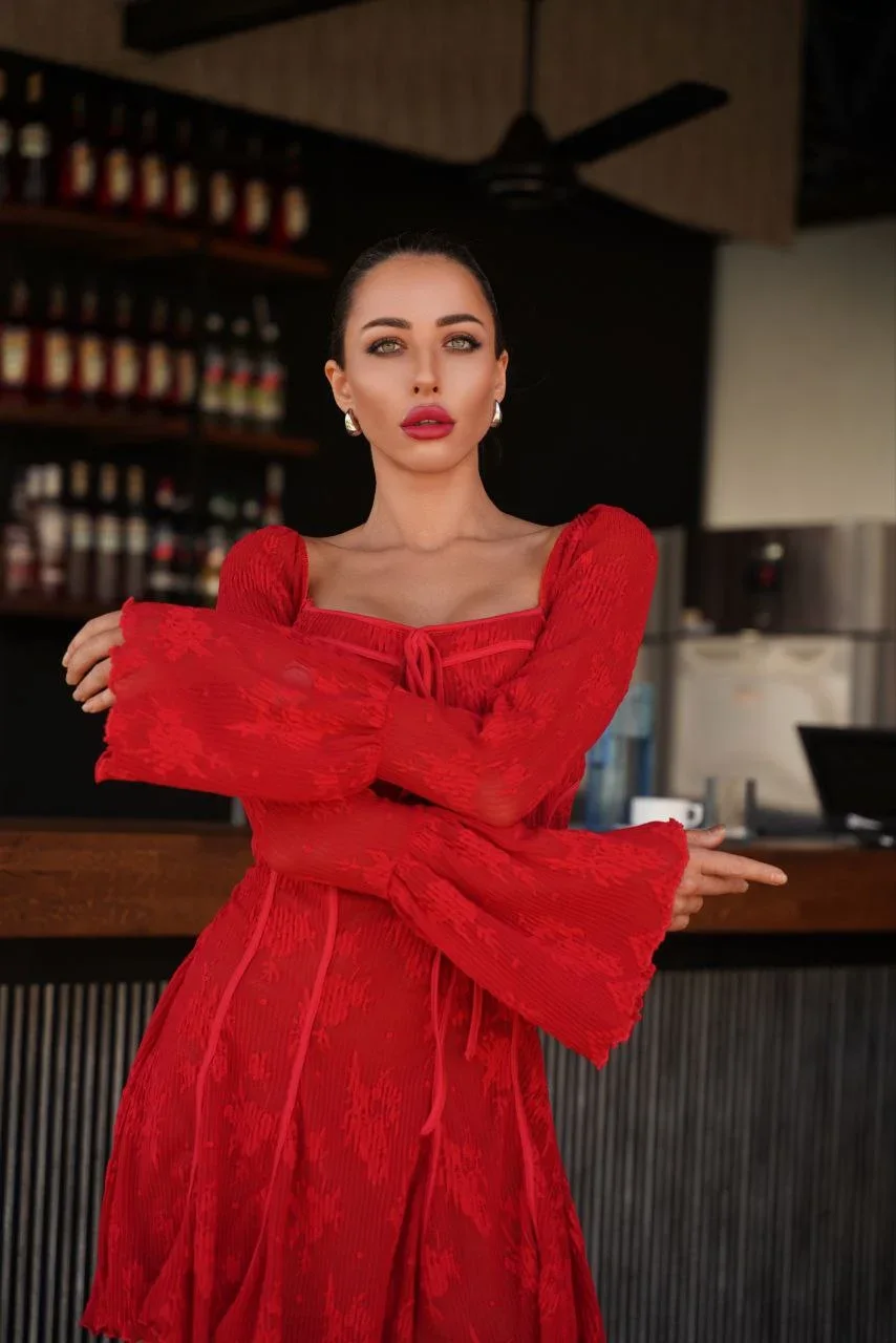 Lyra photo 3 in Bawshar: 21 years old, slim, black hair, 170 cm, 49 kg, C bust